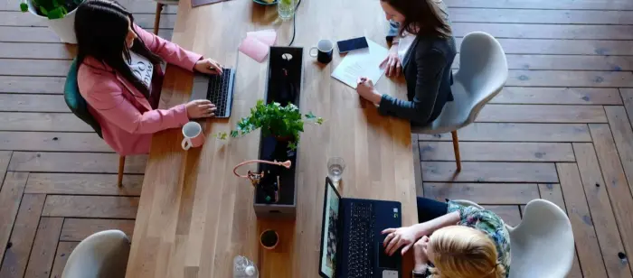 Espaces de coworking à Paris – Pour qui & pourquoi les choisir