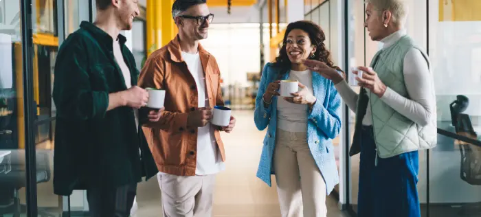 Les avantages du bureau à partager : flexibilité, économies & networking