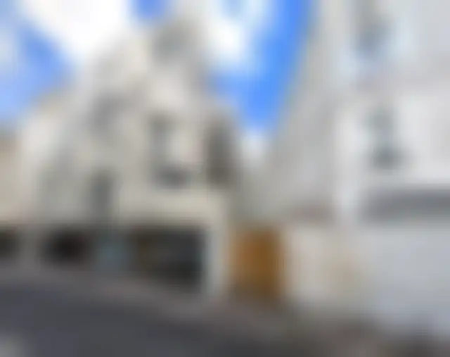 Commerce 90 m² – Paris (75020) – offre confidentielle