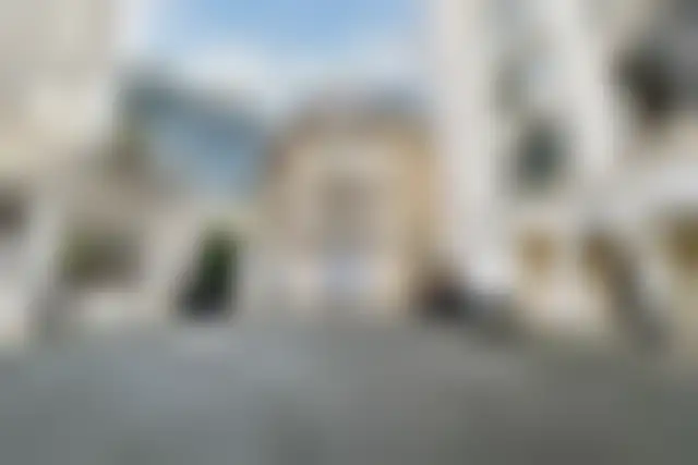 Bureau 600 m² – Paris (75008) – offre confidentielle