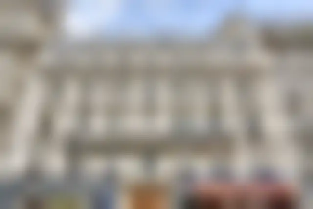 Bureau 650 m² – Paris (75010) – offre confidentielle