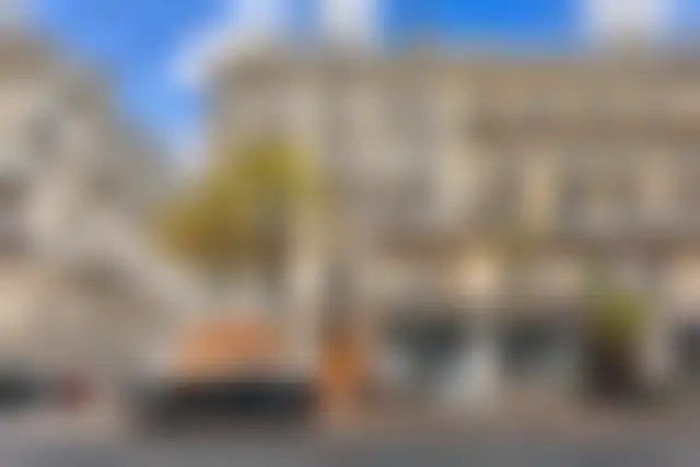 Bureau 350 m² – Paris (75116) – offre confidentielle