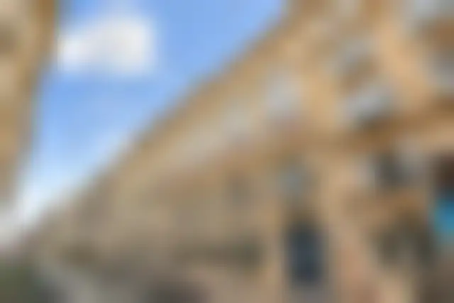 Bureau 150 m² – Paris (75011) – offre confidentielle