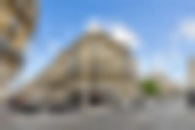 Bureau 50 m² – Paris (75008) – offre confidentielle