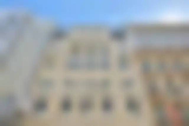 Bureau 130 m² – Paris (75008) – offre confidentielle