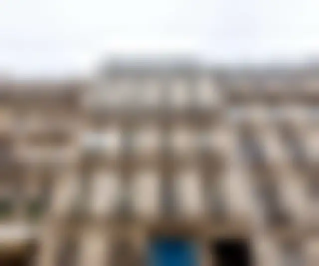 Bureau 330 m² – Paris (75008) – offre confidentielle