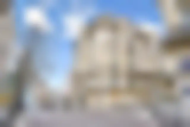 Bureau 150 m² – Paris (75116) – offre confidentielle