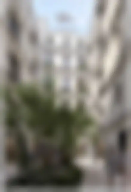 Bureau 2 830 m² – Paris (75008) – offre confidentielle