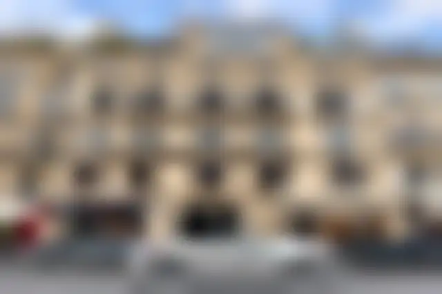 Bureau 170 m² – Paris (75008) – offre confidentielle