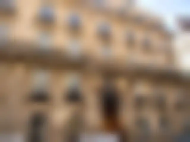 Bureau 60 m² – Paris (75008) – offre confidentielle