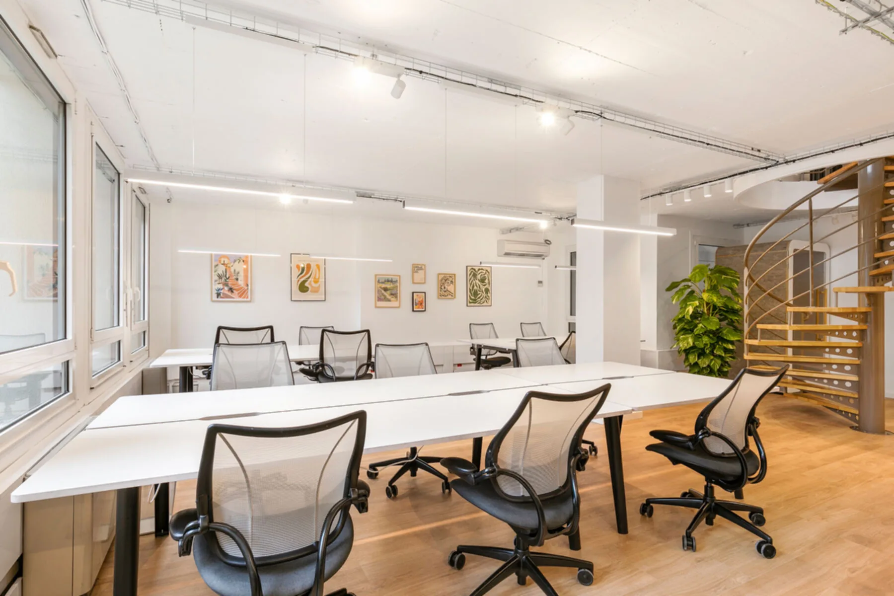 Bureau 110 m² – Paris (75008)