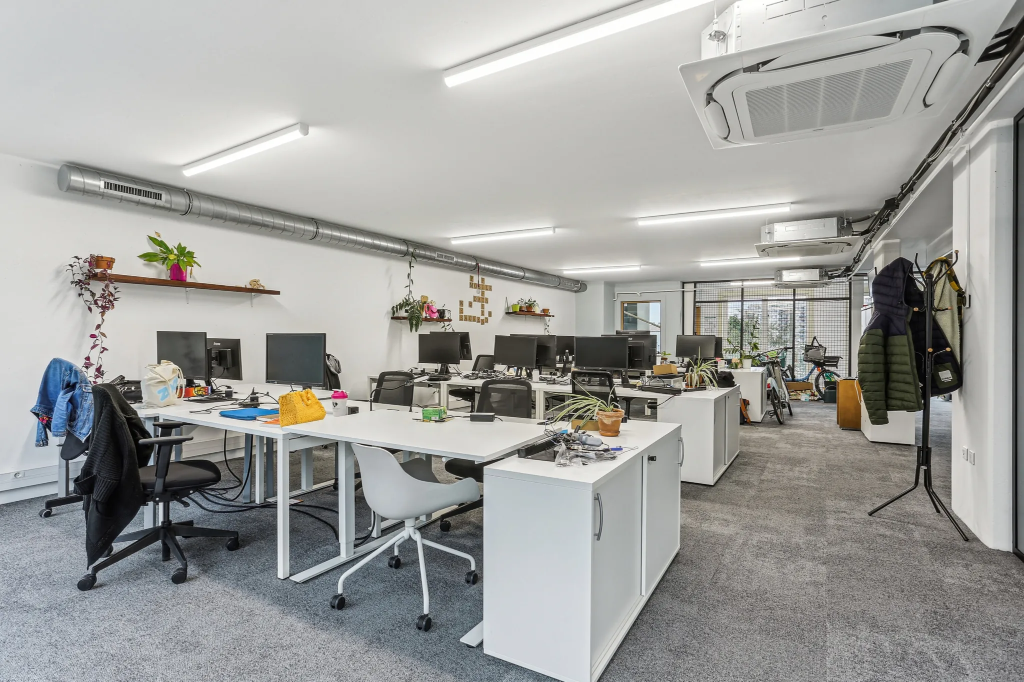 Bureau 929 m² – Vanves (92170)