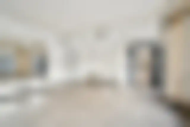 Local Professionnel 110 m² – Paris (75008) – offre confidentielle