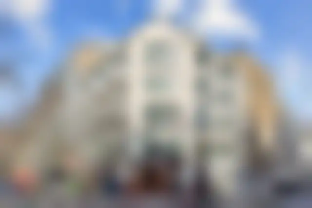 Bureau 1 160 m² – Paris (75011) – offre confidentielle
