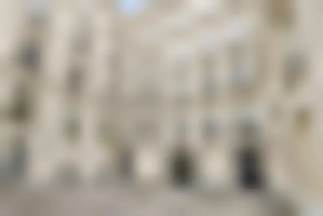 Bureau 330 m² – Paris (75008) – offre confidentielle