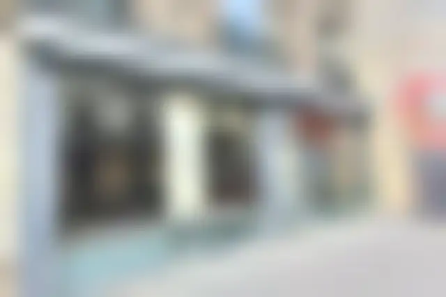Bureau 100 m² – Paris (75011) – offre confidentielle