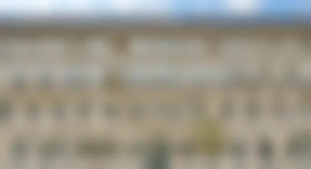 Bureau 870 m² – Paris (75007) – offre confidentielle