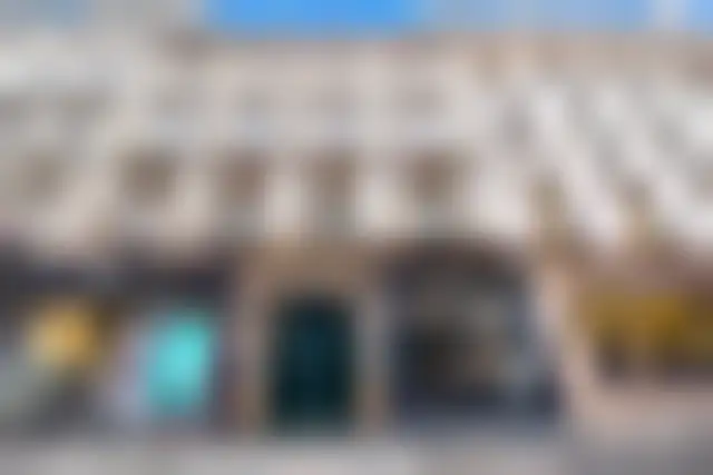 Bureau 120 m² – Paris (75008) – offre confidentielle
