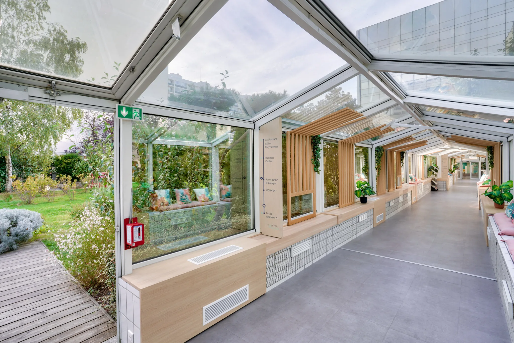 Bureau 86 m² – Puteaux (92800)