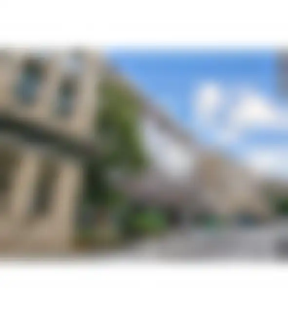 Bureau 2 740 m² – Paris (75015) – offre confidentielle