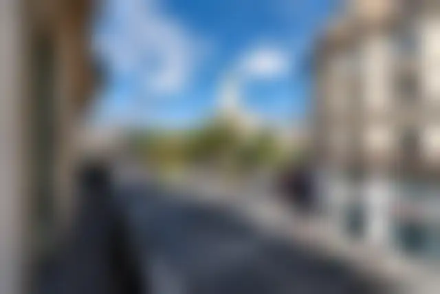 Bureau 150 m² – Paris (75009) – offre confidentielle