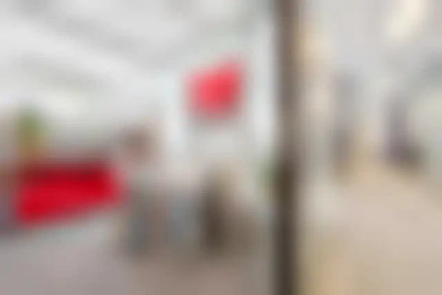 Bureau 1 130 m² – Paris (75116) – offre confidentielle