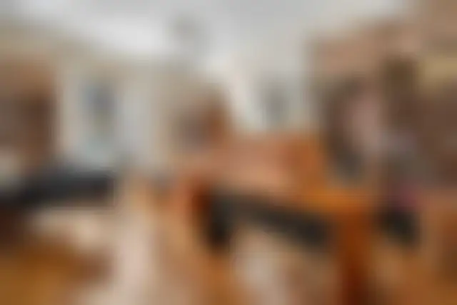 Local Professionnel 180 m² – Paris (75116) – offre confidentielle