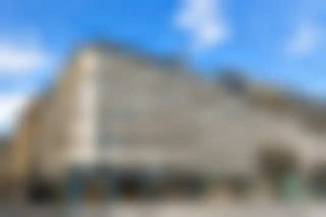 Bureau 730 m² – Paris (75008) – offre confidentielle
