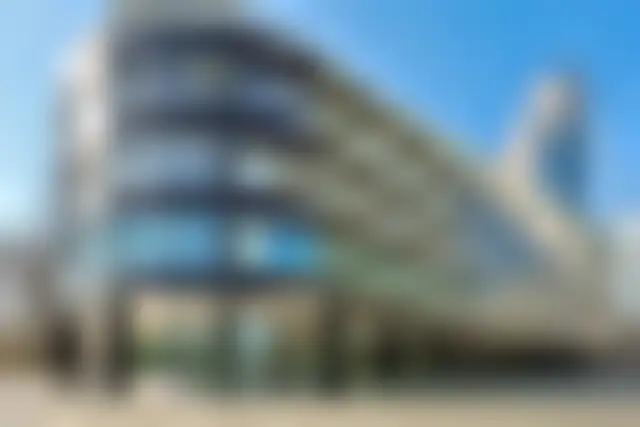 Bureau 1 820 m² – Puteaux (92800) – offre confidentielle