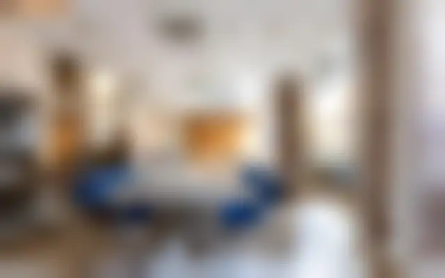 Bureau 140 m² – Paris (75014) – offre confidentielle