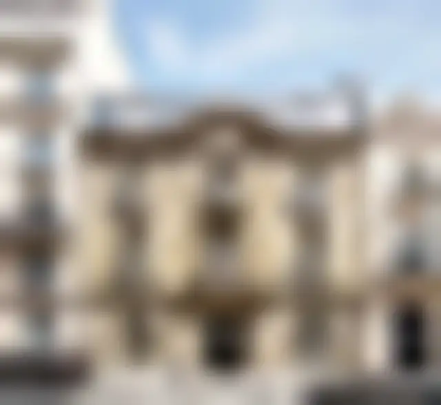 Bureau 1 250 m² – Paris (75116) – offre confidentielle