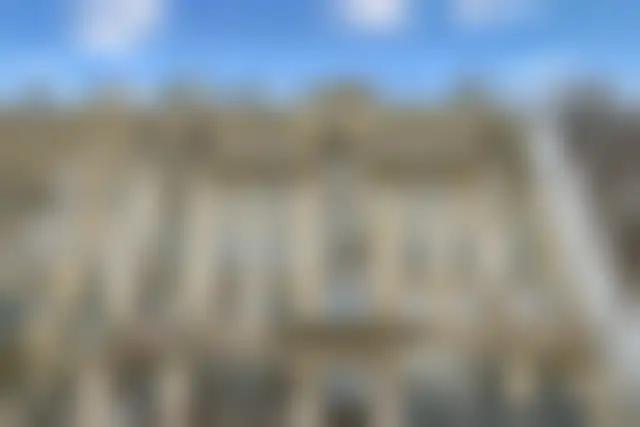 Bureau 160 m² – Paris (75003) – offre confidentielle