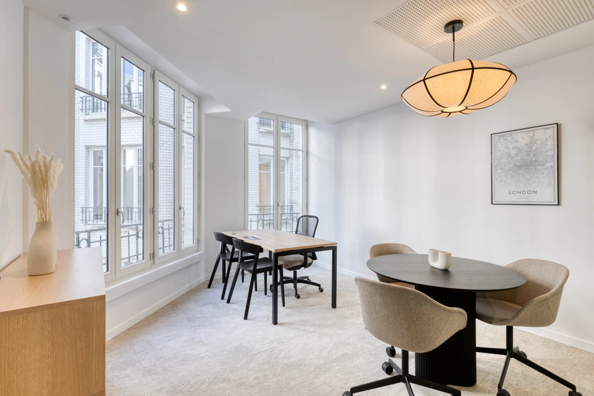 Bureau 1 160 m² – Paris (75009)