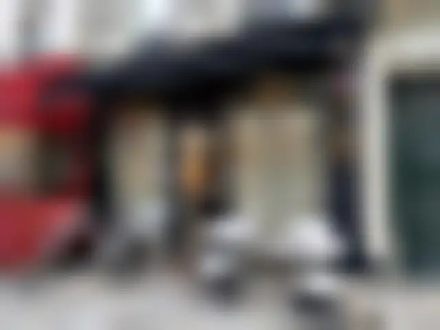 Commerce 50 m² – Paris (75006) – offre confidentielle