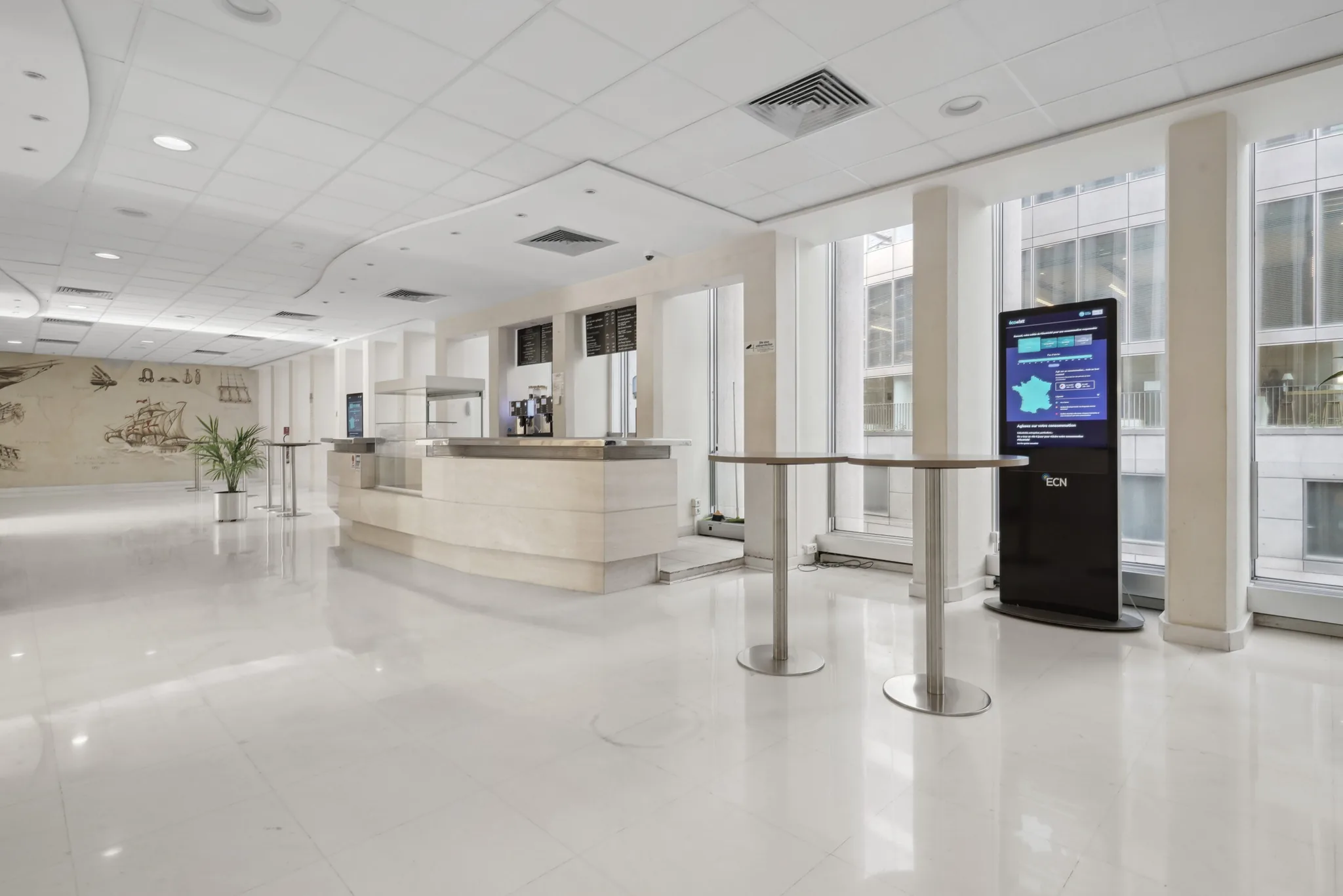 Bureau 1 036 m² – Puteaux (92800)
