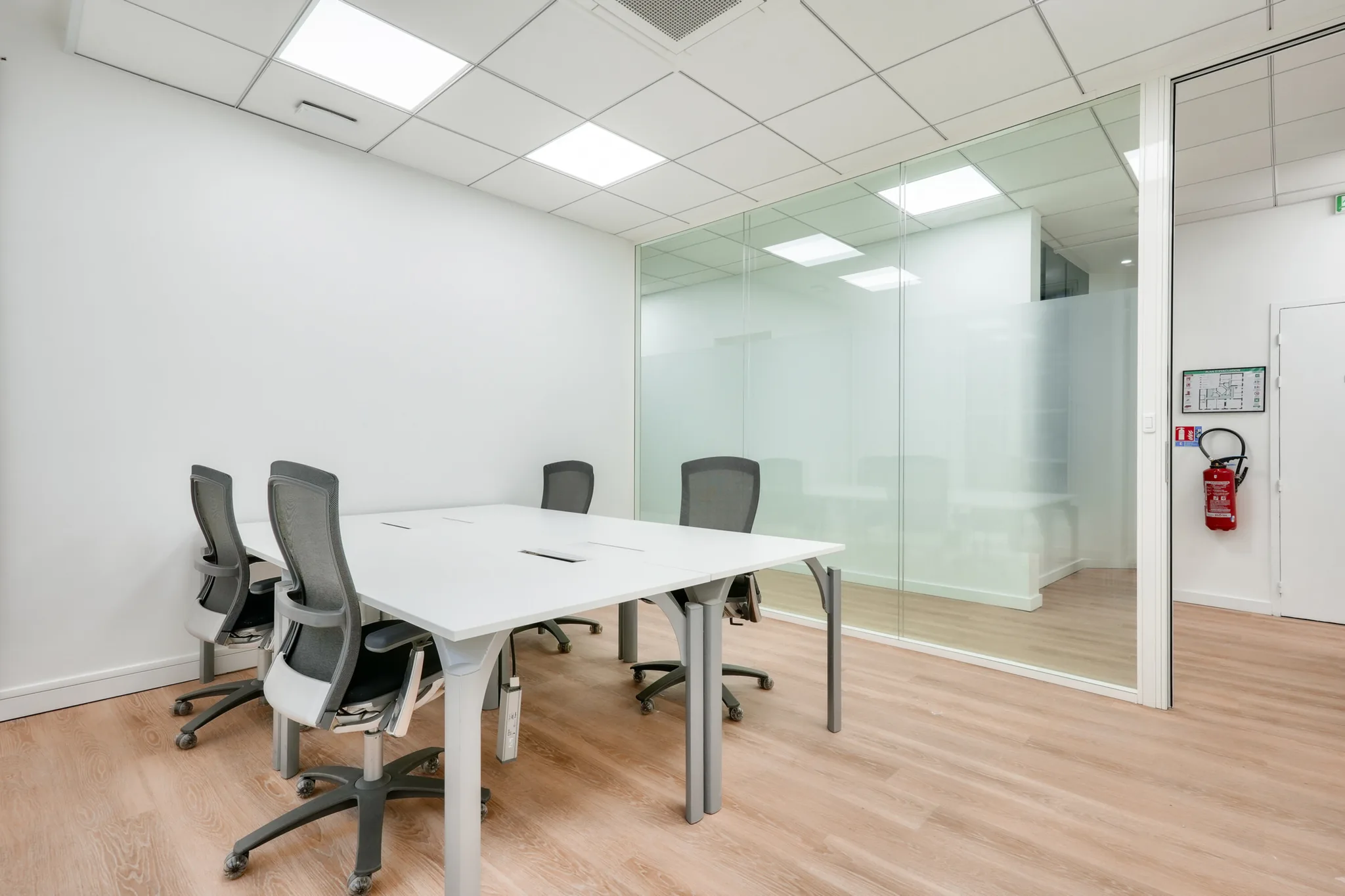 Bureau 280 m² – Paris (75008)