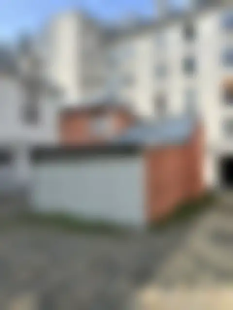 Entrepôt 100 m² – Paris (75011) – offre confidentielle