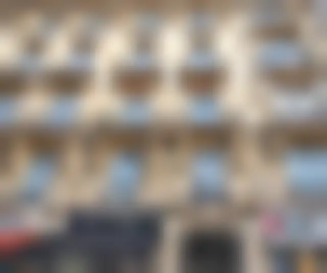 Bureau 90 m² – Paris (75017) – offre confidentielle