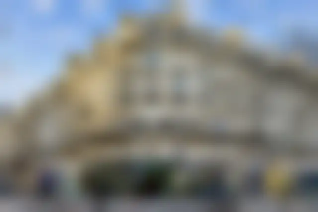 Bureau 90 m² – Paris (75002) – offre confidentielle