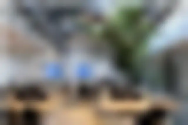 Bureau 450 m² – Paris (75011) – offre confidentielle