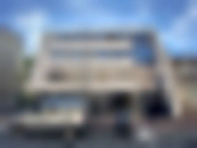 Bureau 80 m² – Malakoff (92240) – offre confidentielle