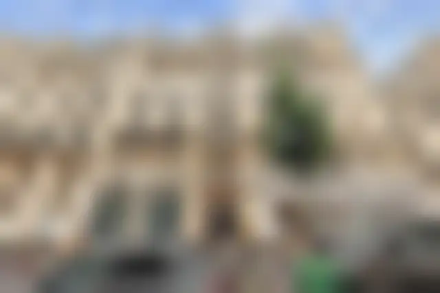 Bureau 170 m² – Paris (75017) – offre confidentielle