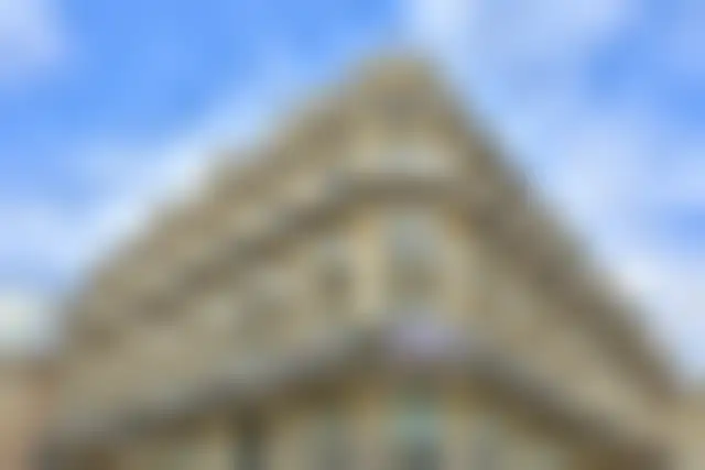 Bureau 100 m² – Paris (75008) – offre confidentielle