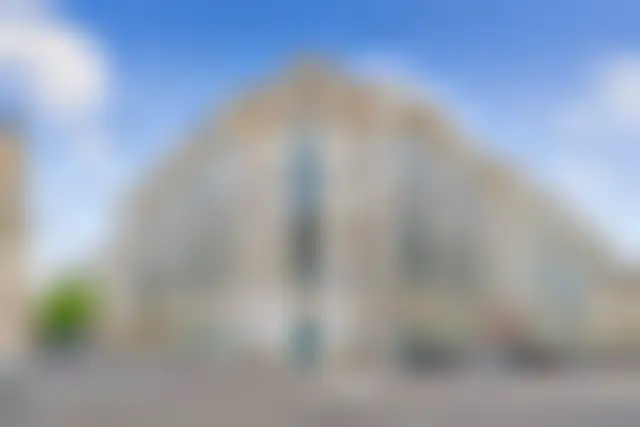 Bureau 740 m² – Paris (75008) – offre confidentielle
