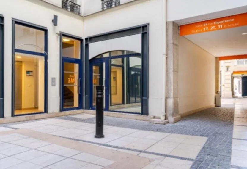 Bureau 837 m² – Paris (75002)