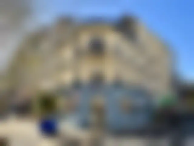 Local Professionnel 130 m² – Paris (75014) – offre confidentielle