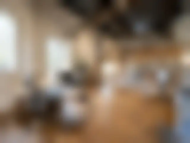 Local Professionnel 130 m² – Paris (75014) – offre confidentielle