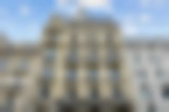 Bureau 150 m² – Paris (75010) – offre confidentielle