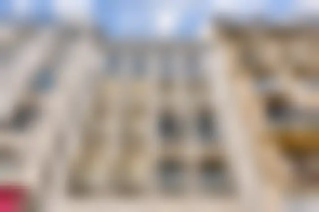 Bureau 70 m² – Paris (75015) – offre confidentielle