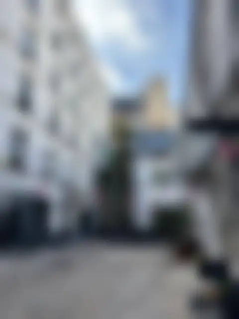 Bureau 90 m² – Paris (75011) – offre confidentielle